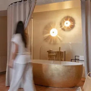 Отель Mihotel Tour Rose