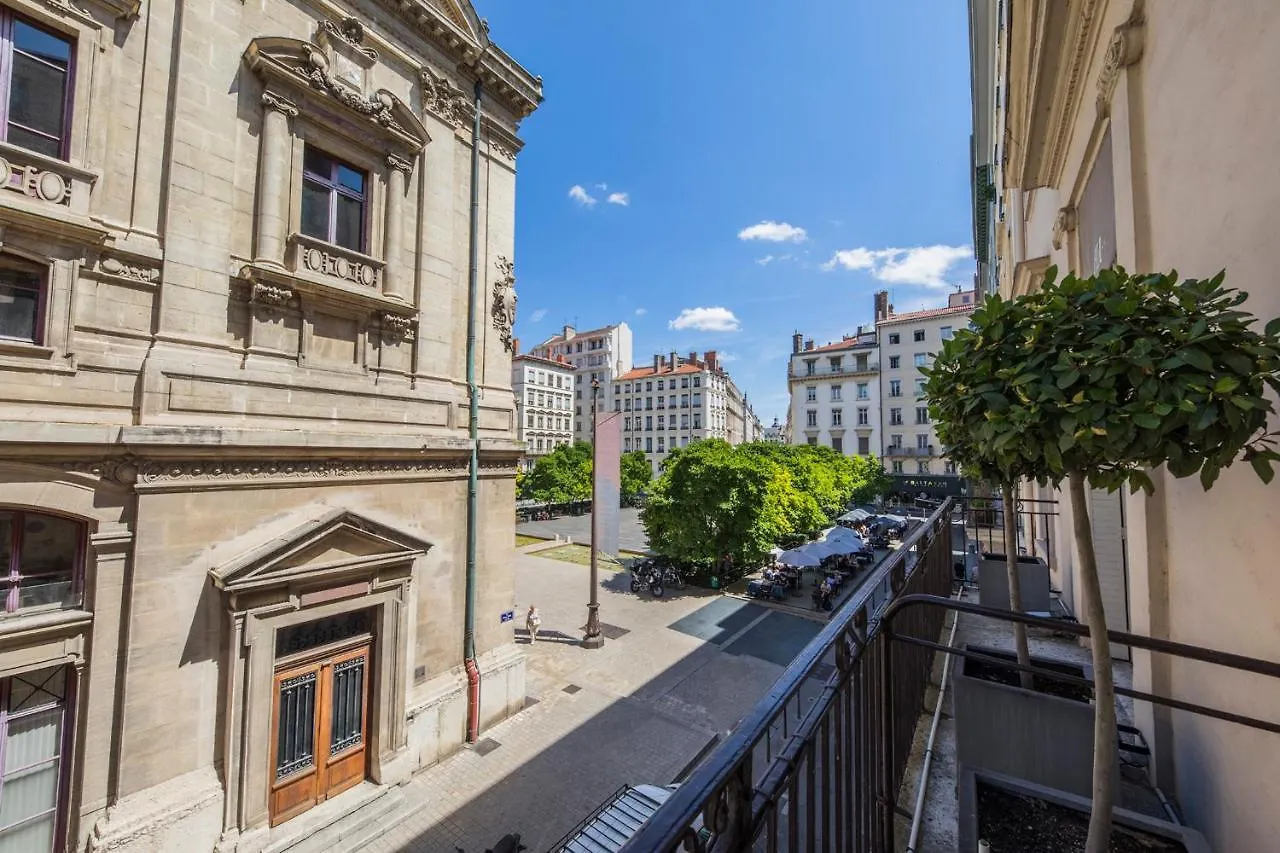Hotel Des Artistes Lyon