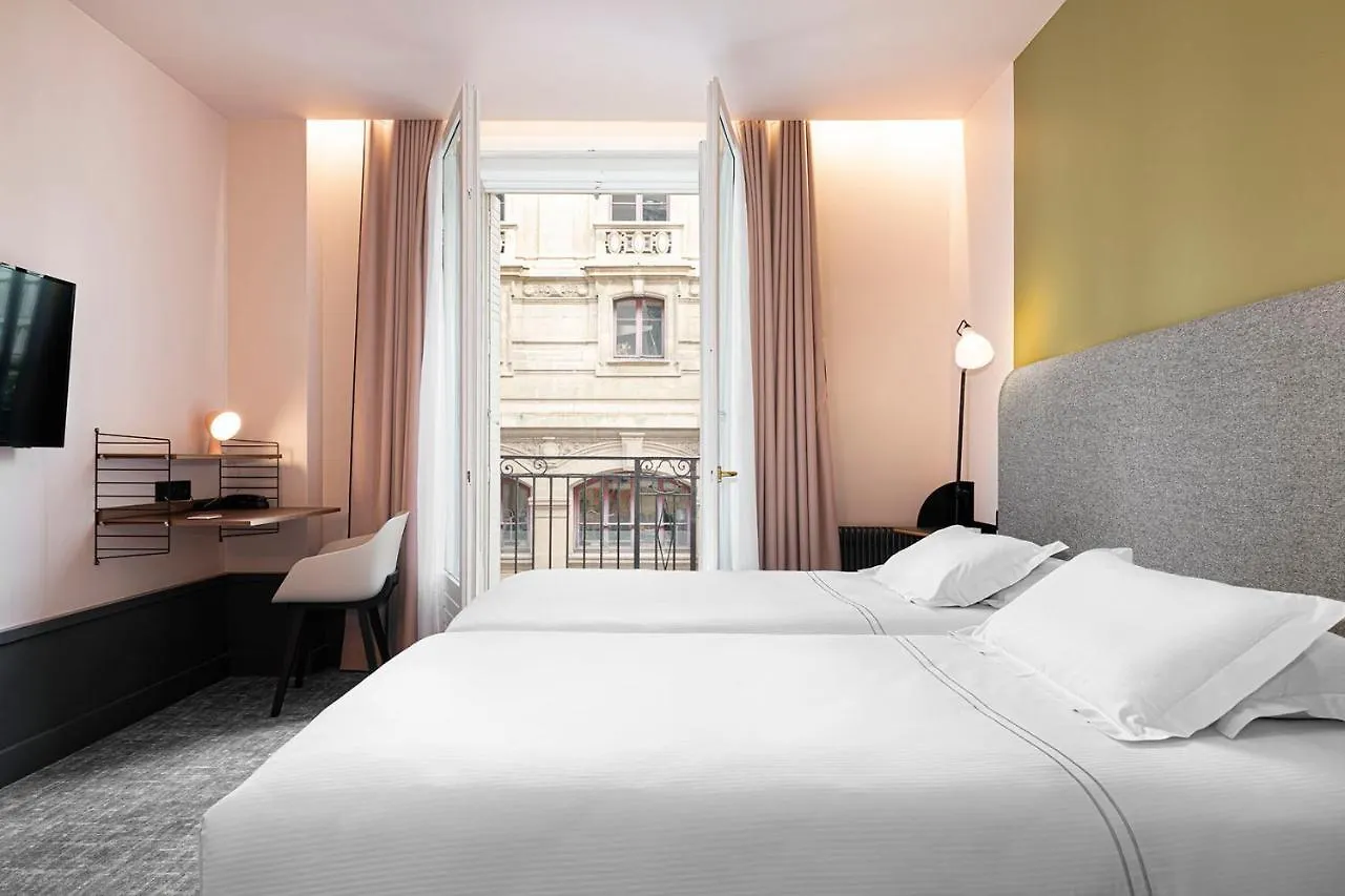 Hotel Des Artistes Lyon 3*,  France